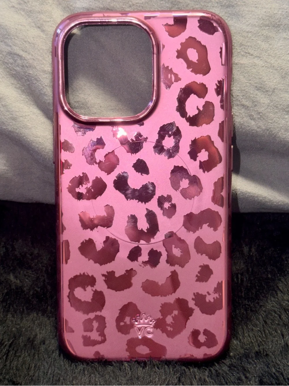 Velvet Caviar - Pink Ruby Leopard Print iPhone Case (iPhone 13 PRO)